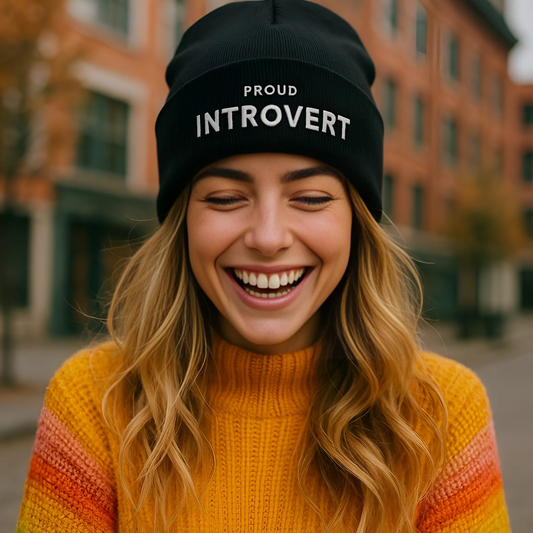 Magisk Mössa - Proud introvert