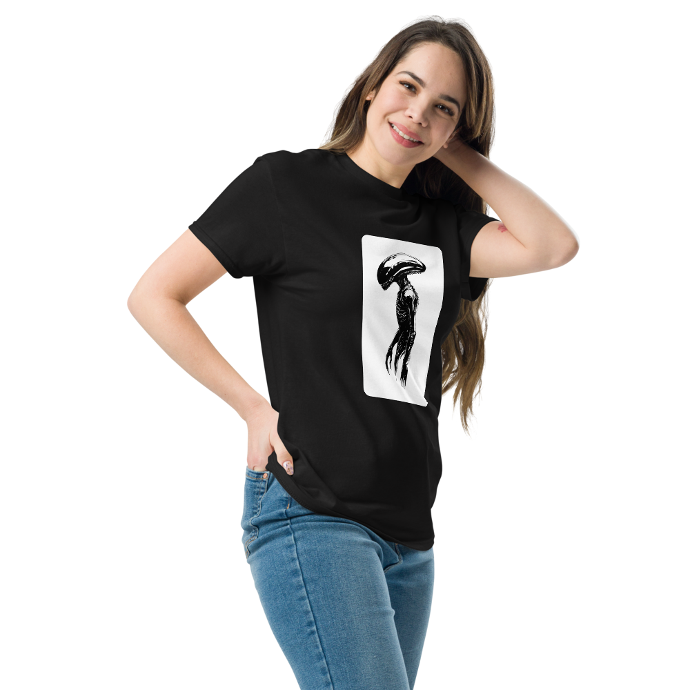 Comfy Loose Fit T-shirt - Alien Zyphor
