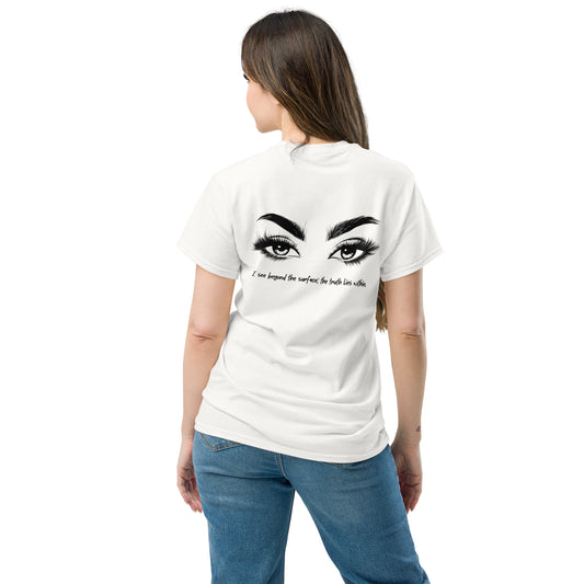 Comfy Loose Fit T-shirt - I see beyond